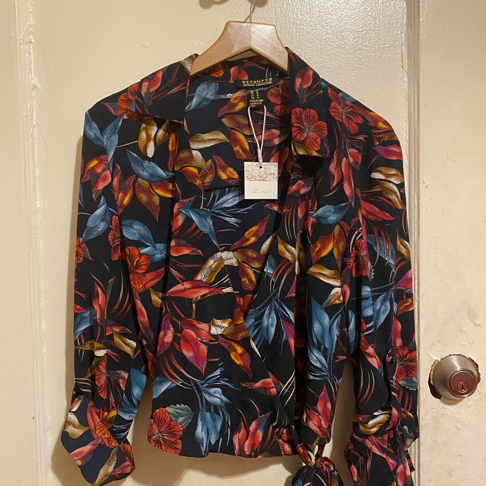 Tie up shirt